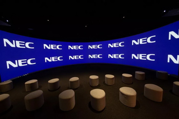 52_調(diào)整大小.jpg 52_調(diào)整大小.jpg